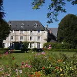 Chateau De - Caveau De Sabrage