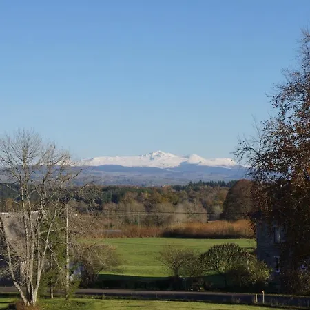 Chateau De - Caveau De Sabrage 4* Savennes (Puy-de-Dome)