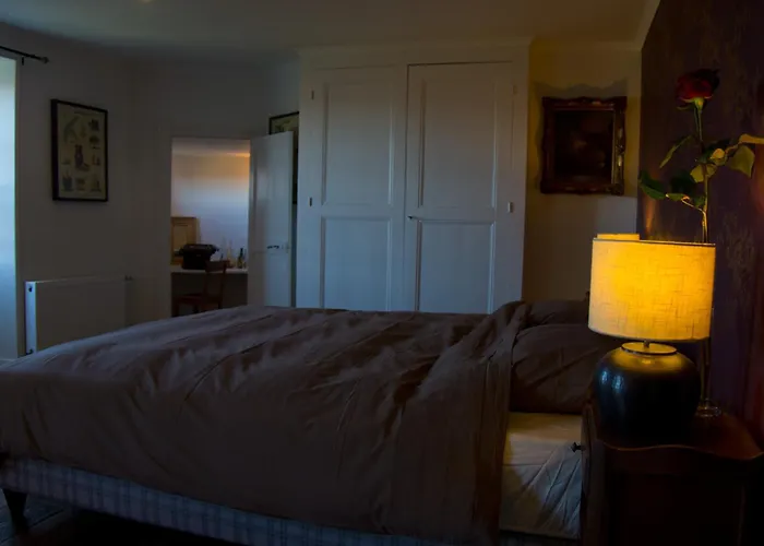 Chateau De - Caveau De Sabrage 4* Savennes (Puy-de-Dome)