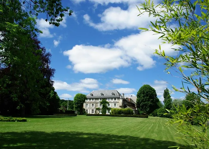 Chateau De - Caveau De Sabrage 4*