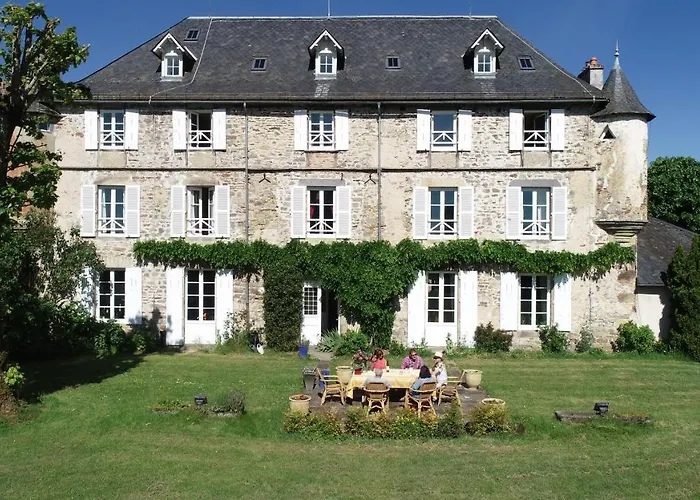 Chateau De - Caveau De Sabrage 4*